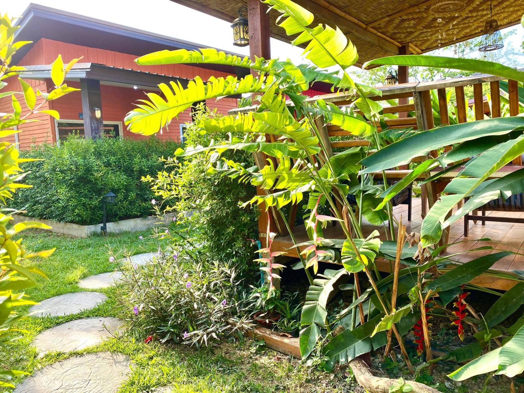 Coconut Lanta Resort @Klong Dow Beach Krabi town Εξωτερικό φωτογραφία