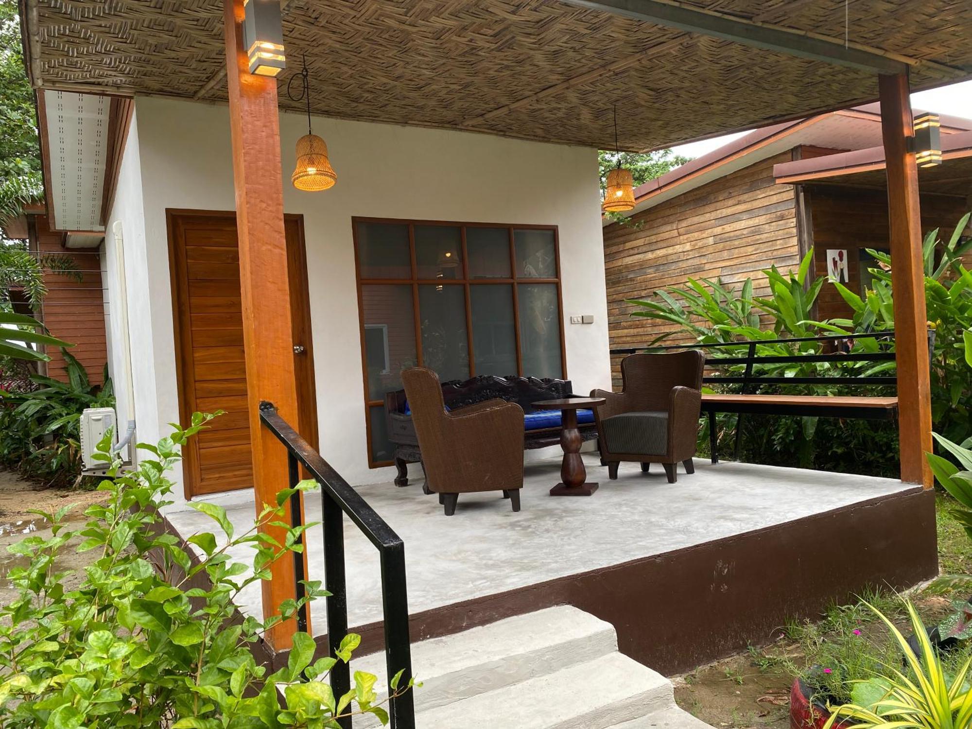 Coconut Lanta Resort @Klong Dow Beach Krabi town Εξωτερικό φωτογραφία