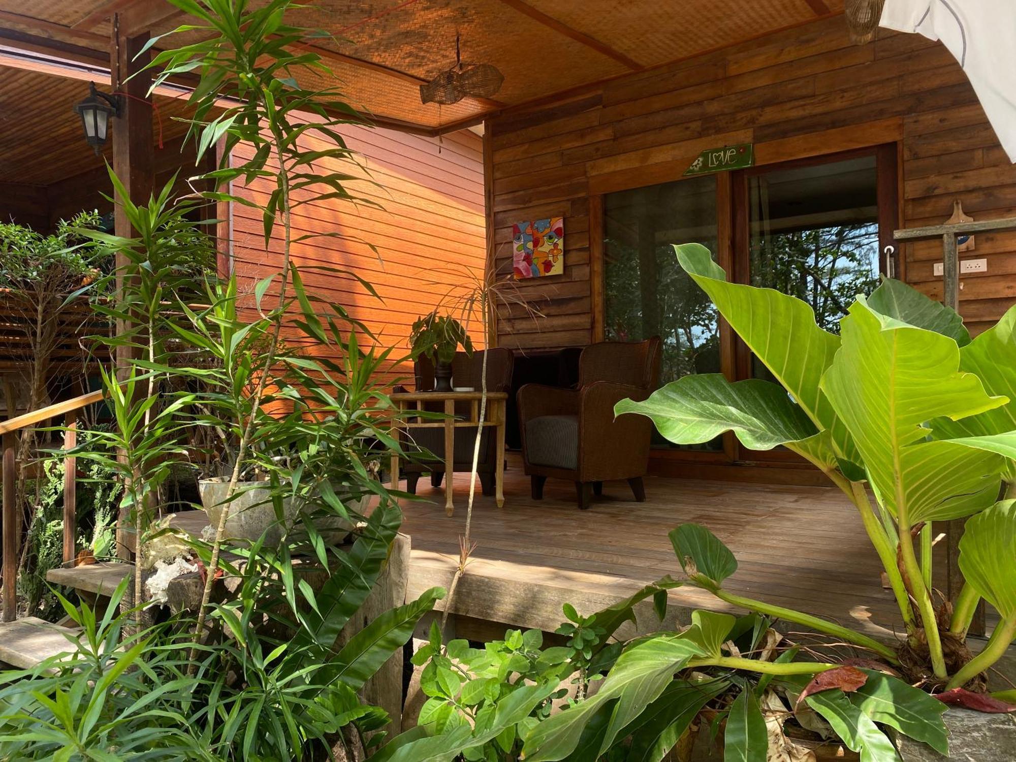 Coconut Lanta Resort @Klong Dow Beach Krabi town Εξωτερικό φωτογραφία
