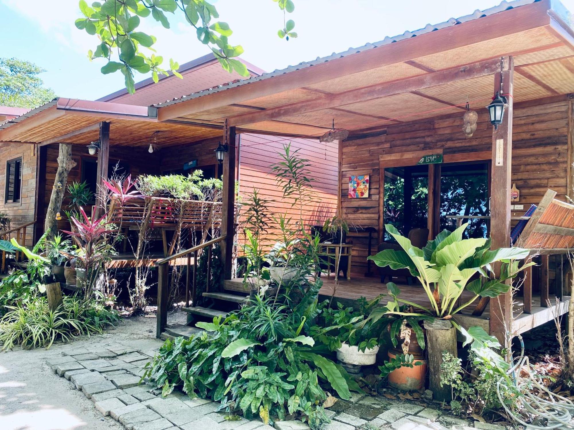 Coconut Lanta Resort @Klong Dow Beach Krabi town Εξωτερικό φωτογραφία